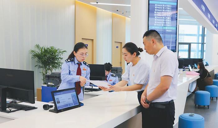 最新小金库动态深度解析，运营状况与未来趋势展望的通报报告