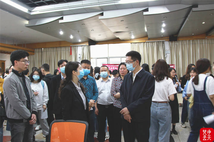 11月3日沧州市最新招聘信息概览，就业市场观察与个人观点